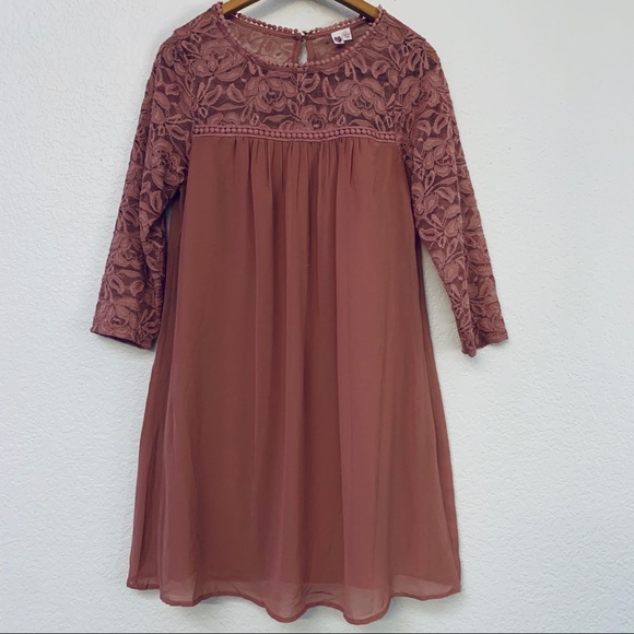 Dusty Rose Lace Dress - Picture 2 of 5